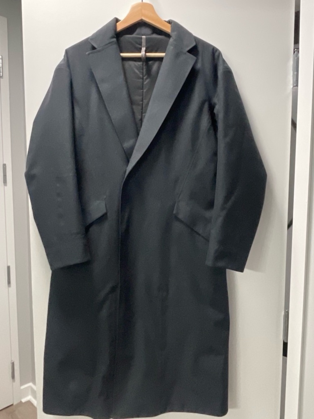 Arc’teryx Veilance Nian TW Coat